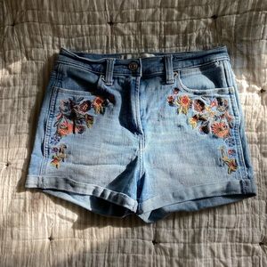 Abercrombie jean shorts